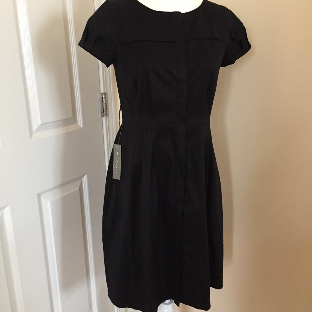 Ann Taylor short sleeve black dress, size 6p